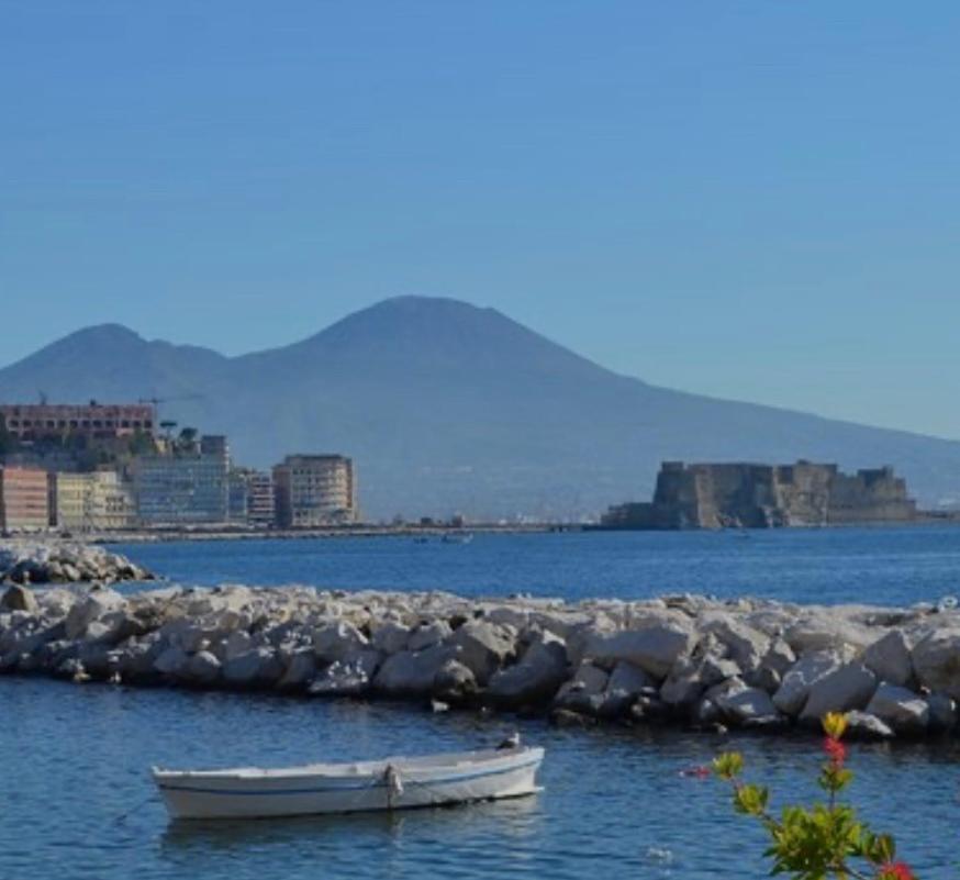 B&B Zia Giuseppina&Rosa alla Riviera di Chiaia Napoli Esterno foto